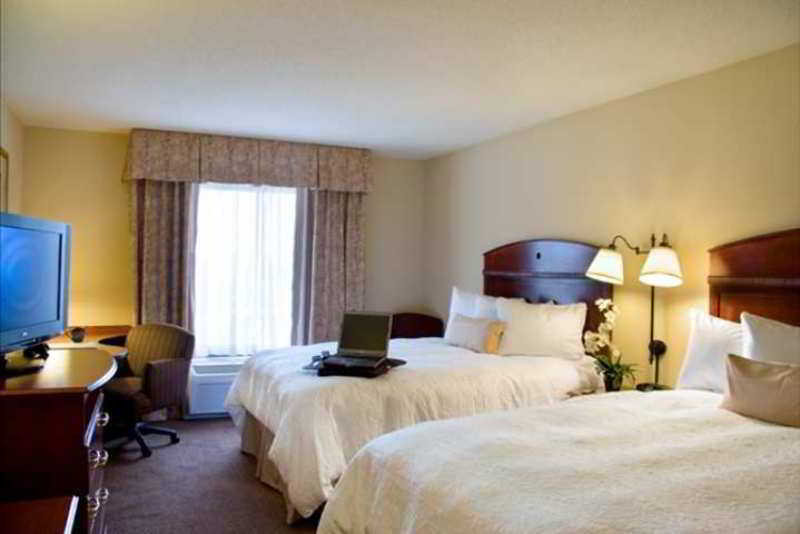 Hampton Inn & Suites Bloomington Normal Zimmer foto
